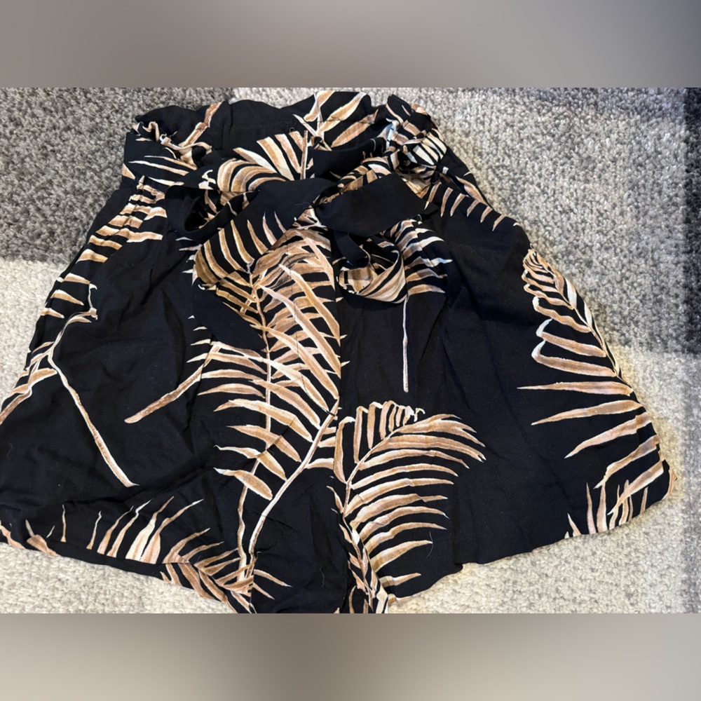 H&M shorts